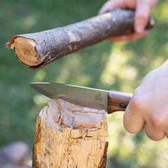 Couteau Bushcraft en Acier au Carbone Manche en Noyer avec Étui en Cuir – BSH6 Breeze