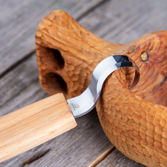 Cuchillo para tallar cucharas (25 mm) con mango de roble - SK1 Oak