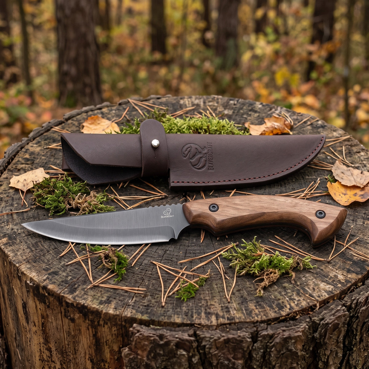 Hunting Knife with Leather Sheath