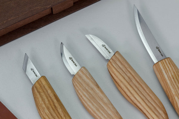 Buy S09 book - Set of 4 Knives in a Book Case – BeaverCraft Tools