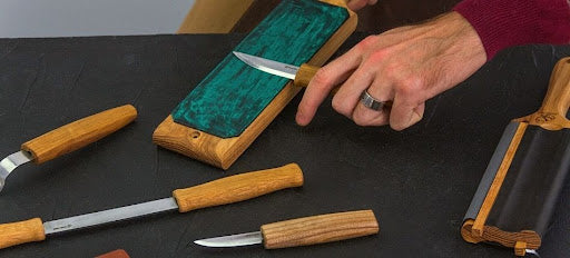 Top-Class Whittle Knife Set – The Key to Successful Mastering of Wood Carving Skills