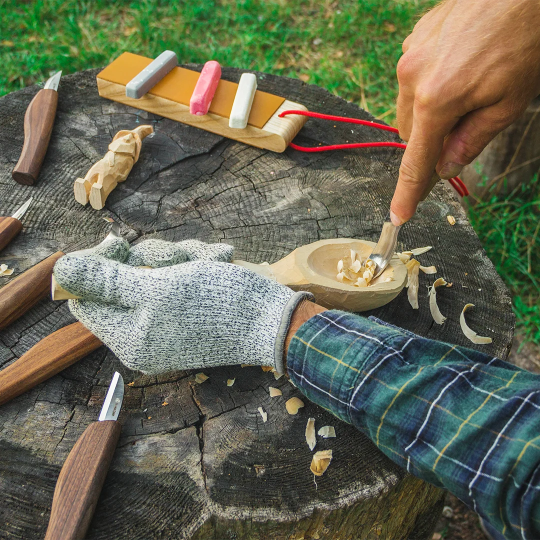 BeaverCraft S50X - Deluxe Large Wood Carving Set With Walnut