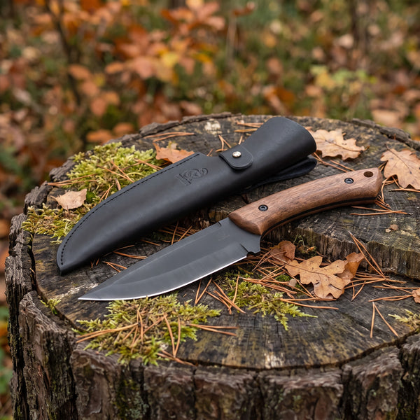 Hunting Knife with Leather Sheath