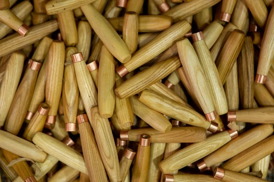 Production of handles